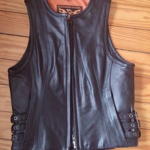 Genuine leather motorcycle style vest, xs, lined